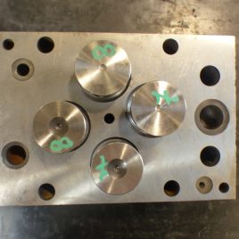 TAPA DE CILINDROS REMAN M.BENZ 460 LA TD